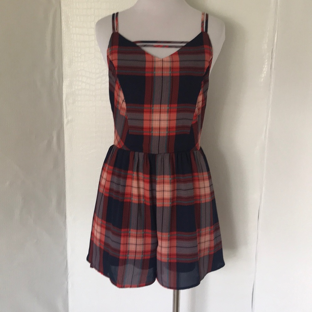 BEAUTIFUL ROMPER.